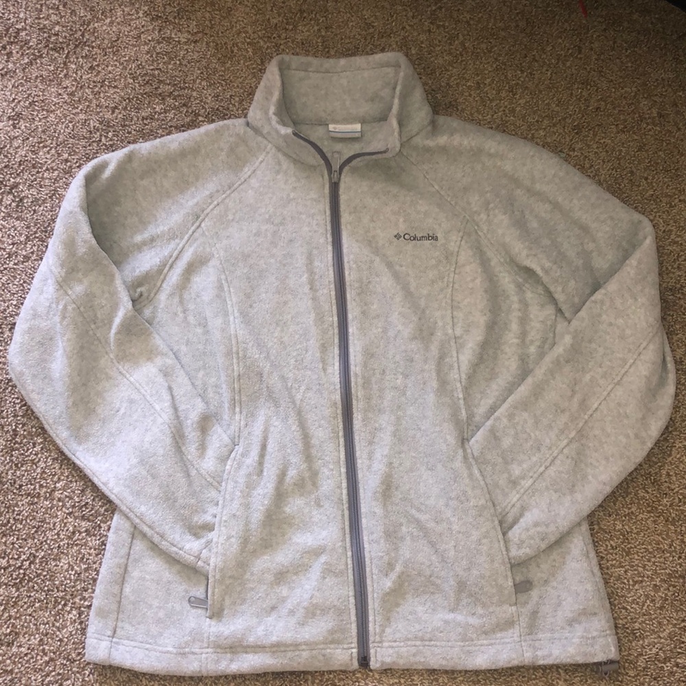 Women’s fleece jacket